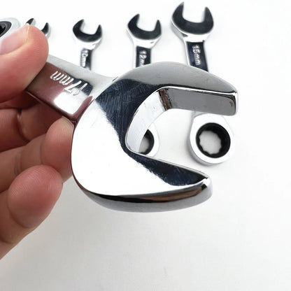 Ratschenschlüssel mit kurzem Griff